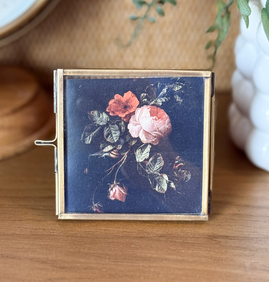 Brass Floating Picture Frame | 2"x2" | Modern Frame