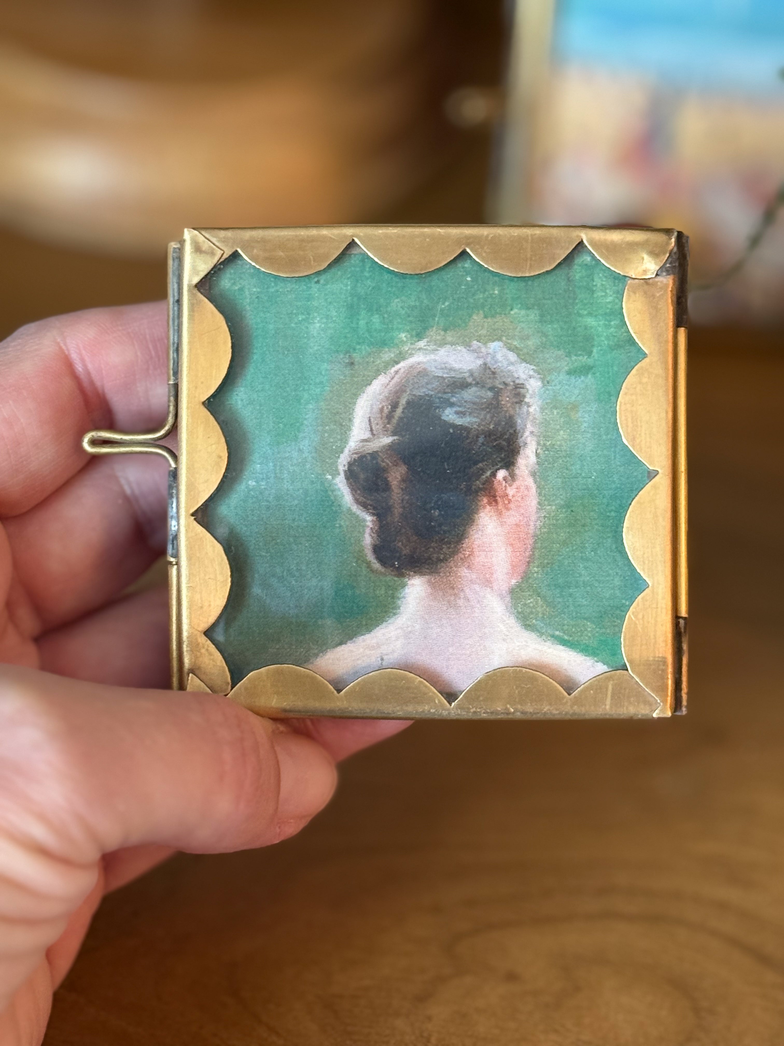 Small Scalloped Edge Brass Frame | 2.5"x2.5" | Whimsical Keepsake | Tabletop Frame