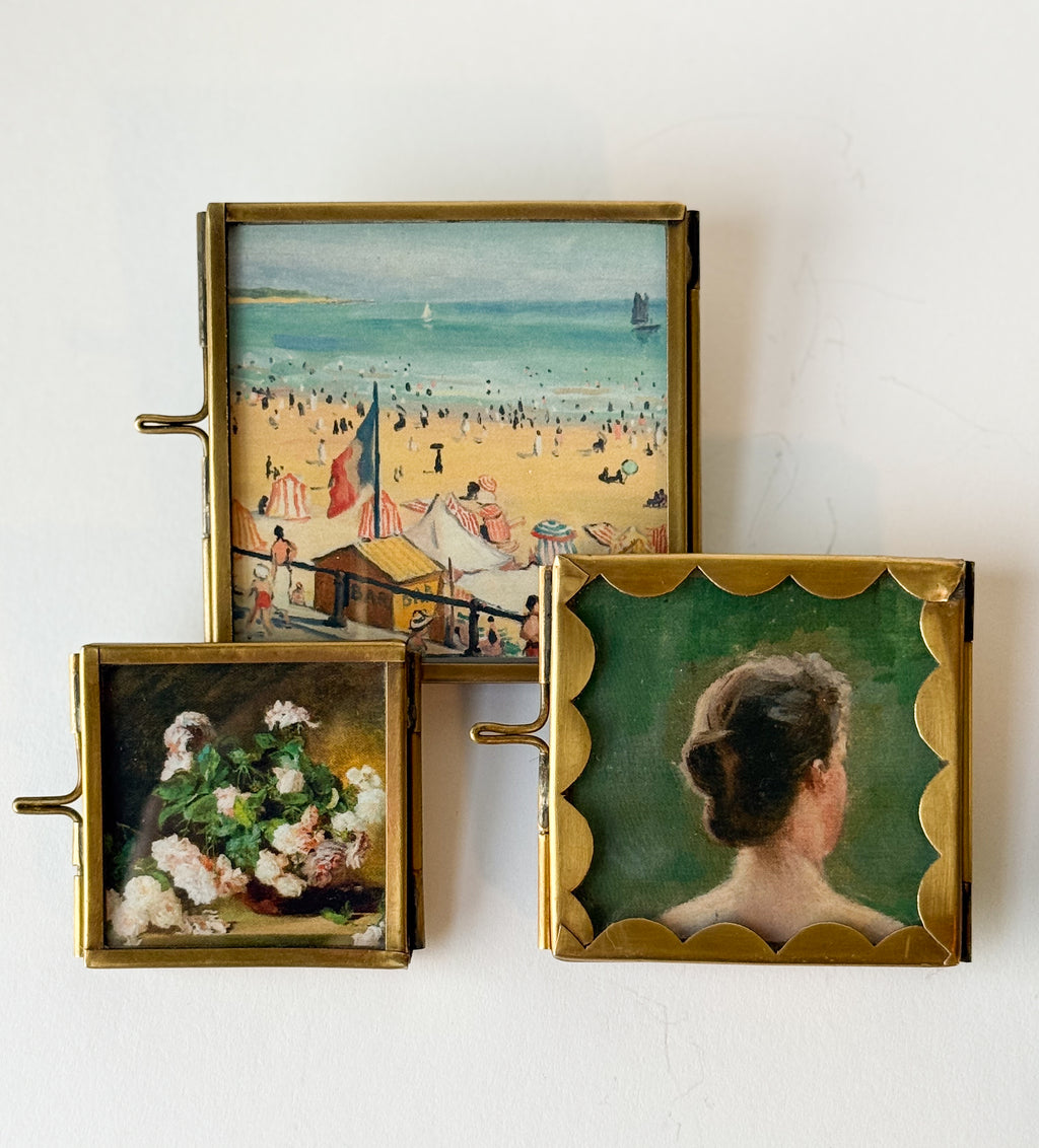 Brass Floating Picture Frame | 2"x2" | Modern Frame