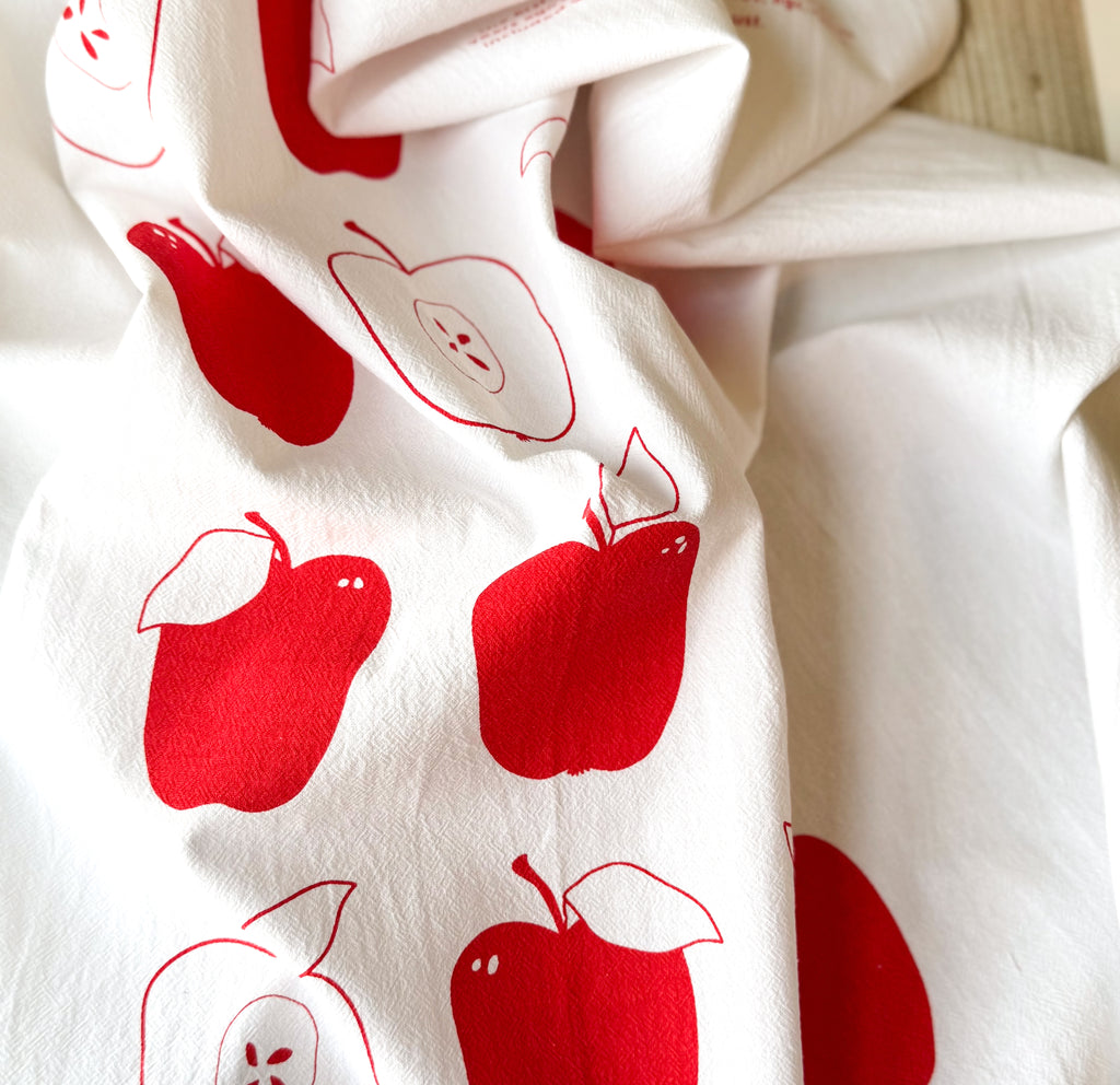 Oversized Cotton Apple Tea Towels | Eco-Friendly Kitchen Towels | 28”x28”