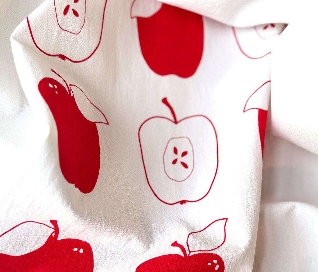 Oversized Cotton Apple Tea Towels | Eco-Friendly Kitchen Towels | 28”x28”