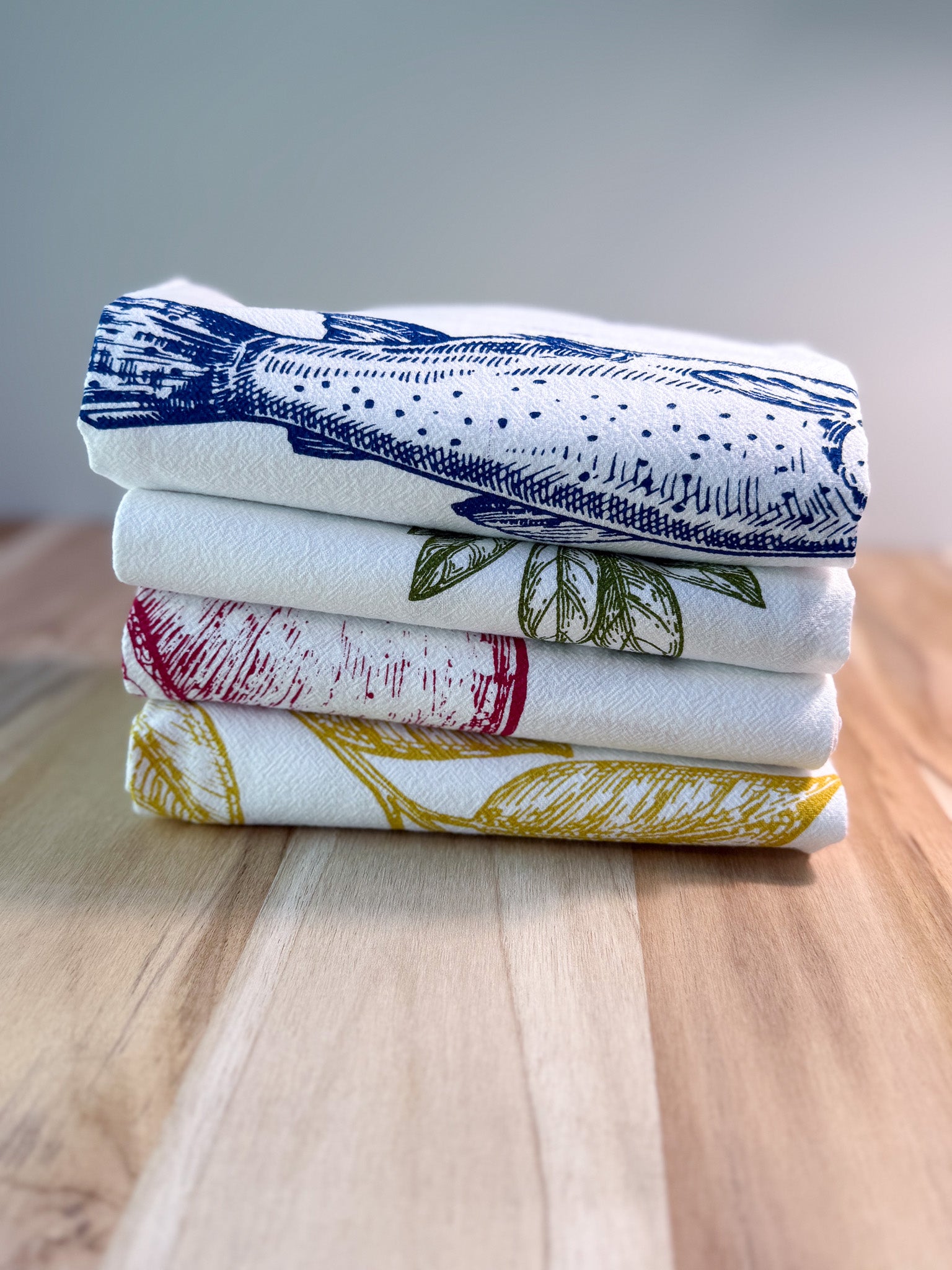 Kitchen Towels, Set of 4, Mediterranean Designs, 28"x28"
