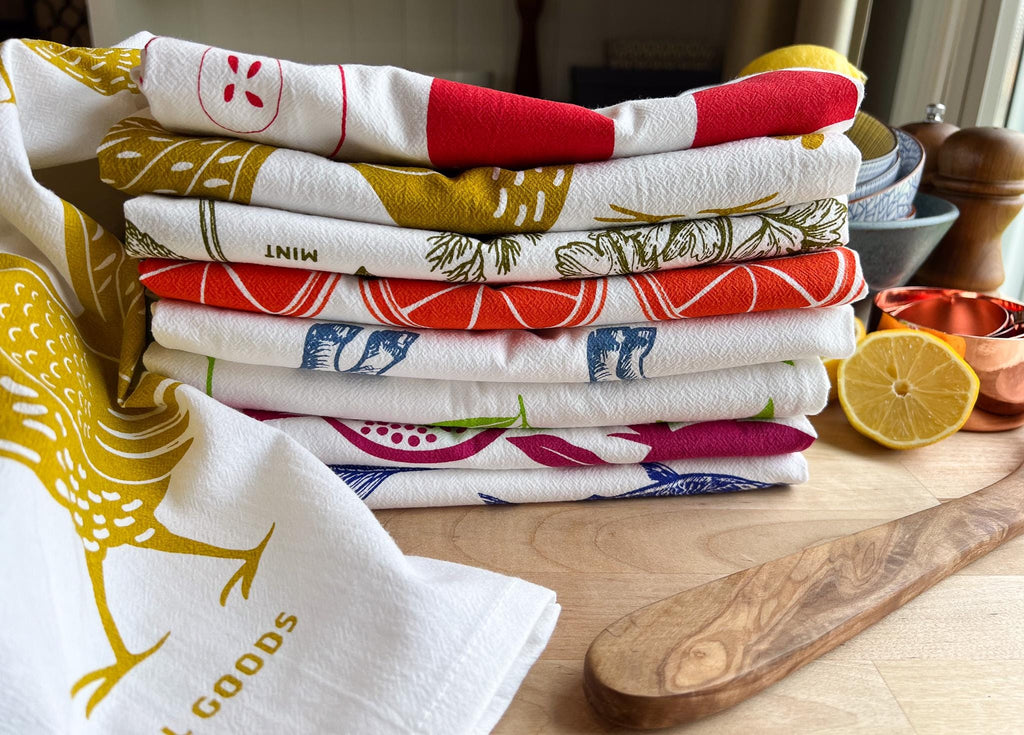 Fruit & Farmhouse Flour Sack Towels: Cotton Kitchen Tea Towel Set of 8