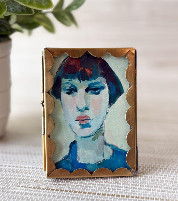 Scalloped Vintage Brass Frame 2.5"x3.5"
