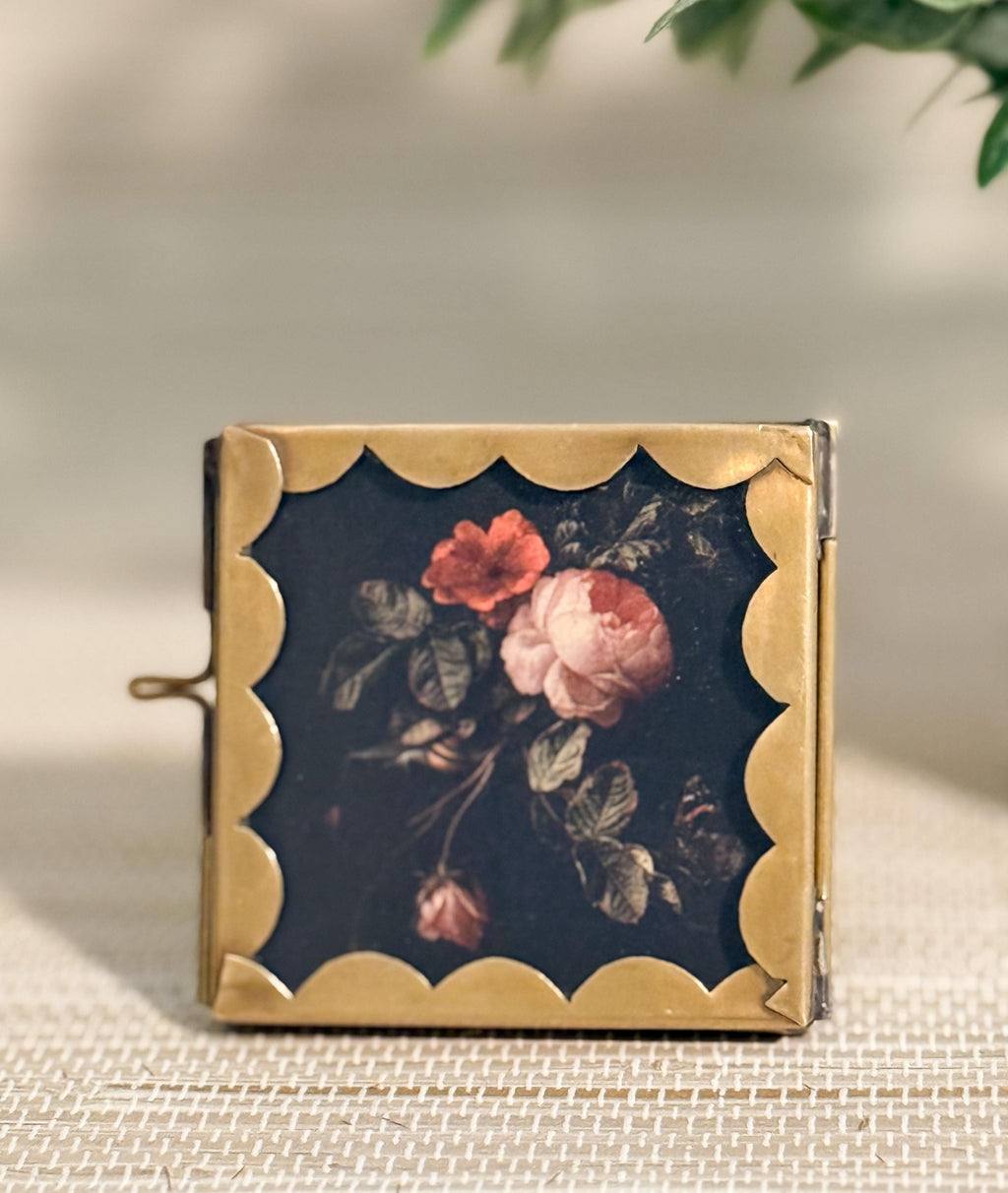 Small Scalloped Edge Brass Frame | 2.5"x2.5" | Whimsical Keepsake | Tabletop Frame