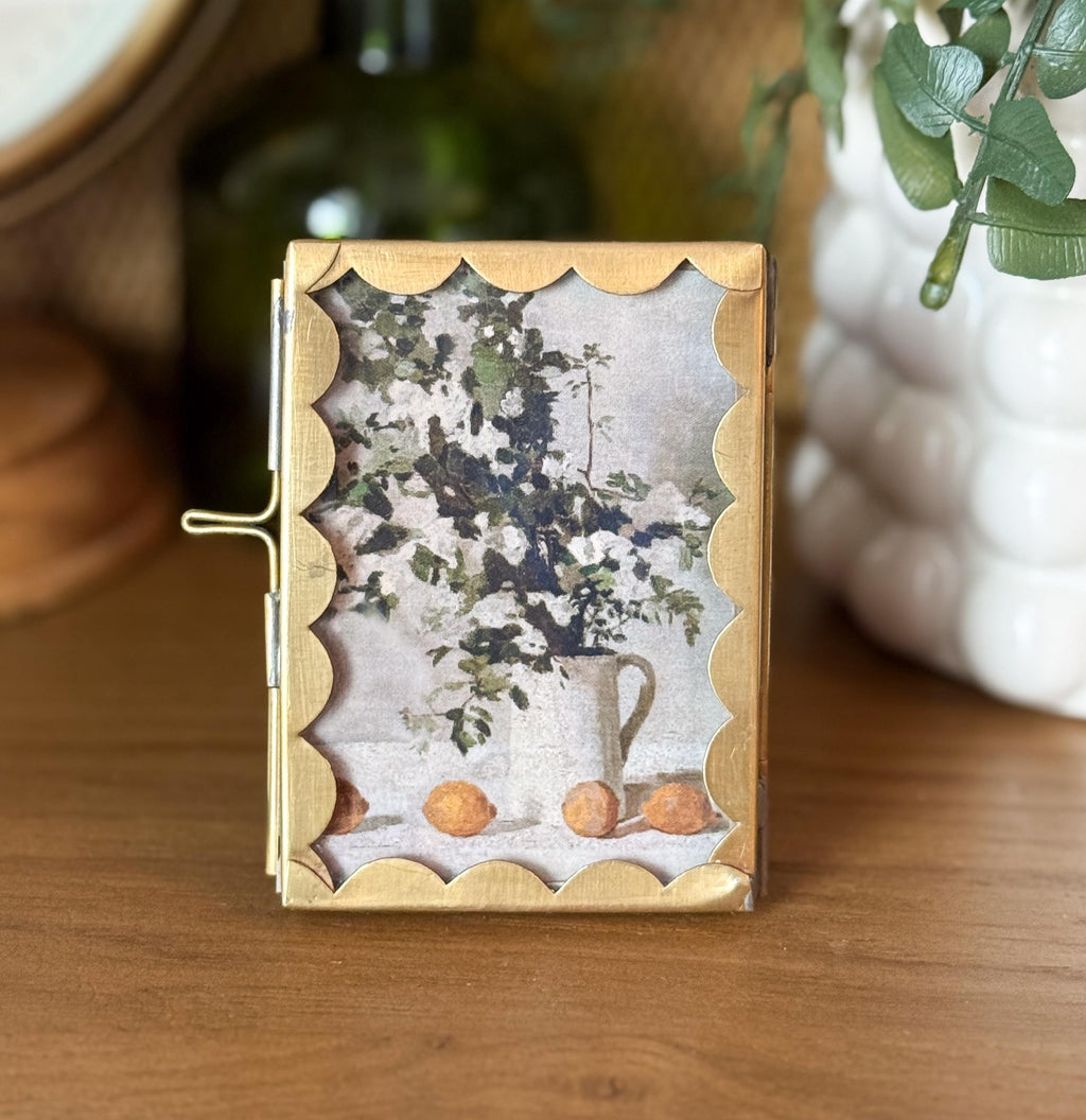 Scalloped Edge Vintage Brass Frame | 2.5"x3.5 " | Keepsake Tabletop Frame
